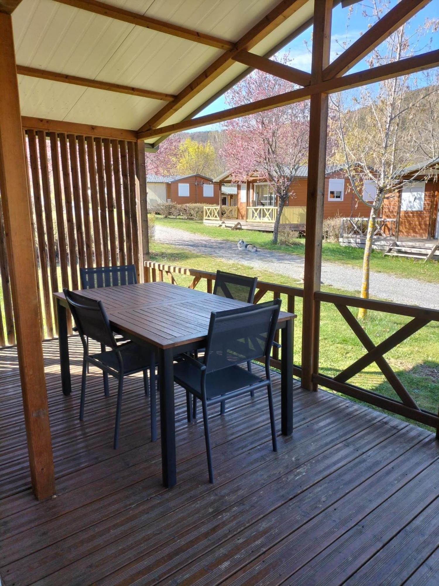 Village De Chalets Et Camping La Pierre De L'Aigle La Breole Phòng bức ảnh